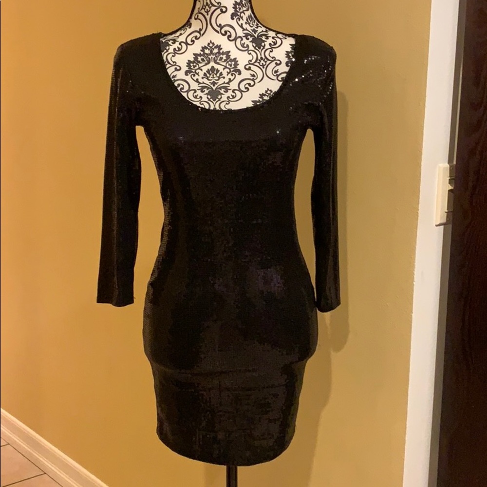 Stunning sequined little black dress